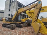 Pelle sur chenilles Caterpillar 320D de 2018, vue de profil