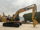 Escavatore cingolato Caterpillar 320D2L del 2022, vista laterale