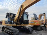 Escavatore cingolato Caterpillar 320D del 2020, vista laterale