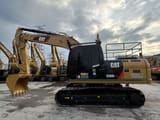 2018 Caterpillar 320D2 L Raupenbagger, Seitenansicht