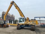 2015 Liebherr R934CEW material handler, side view