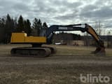 Lännen T21 crawler excavator, side view