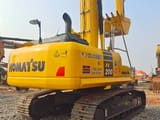 2024 Komatsu PC200-8 koparka gąsienicowa, widok z tyłu pod kątem