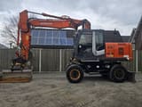 2008 Hitachi Zaxis 170W wheel excavator side view