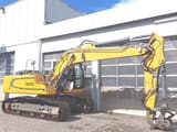 2017 Liebherr R922 SLC crawler excavator side view