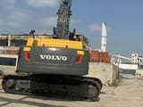 2017 Volvo EC480 crawler excavator rear view