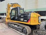 2019 Caterpillar 315D2 crawler excavator, rear three-quarter view