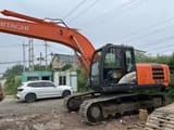 2024 Hitachi ZAXIS 200 crawler excavator, side view