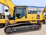 2019 Komatsu PC450-8 crawler excavator side view