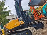 2024 Hyundai 225LC-9S crawler excavator, rear three-quarter view