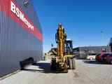 1996 Caterpillar M315 wheel excavator, front view