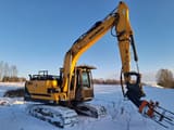 2019 Hyundai HX140LC crawler excavator, side profile view