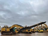 2018 Caterpillar 336FL crawler excavator with telescopic arm, side view