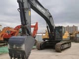 2020 Volvo EC480DL crawler excavator, front three-quarter view
