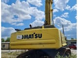 2002 Komatsu PC450LCD-6K crawler excavator, rear view