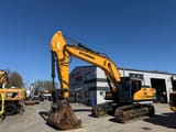2018 Hyundai HX380 NL crawler excavator, side view