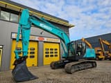 2017 Kobelco SK210LC-10 crawler excavator, side view