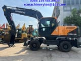 2020 Hyundai 210LC-9S wheel excavator, side view