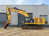 2013 Caterpillar 374F crawler excavator side view