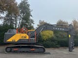 2025 Volvo EC260 crawler excavator, side view