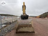 2022 Komatsu PC210LC-11 crawler excavator, front view of bucket