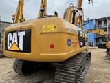 Escavadora de rastos Caterpillar 320D2 de 2019, vista traseira