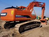2018 Doosan DH220LC-7 crawler excavator, rear three-quarter view
