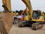 2020 Komatsu PC400-7 crawler excavator, front three-quarter view