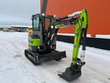 2025 Zoomlion ZE26GU mini excavator, front three-quarter view