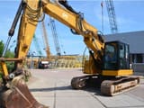 2016 Caterpillar 325FL crawler excavator, side view