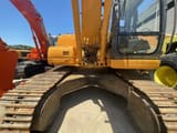 2020 LiuGong 920D crawler excavator, front view of the undercarriage and cab