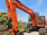 2020 Doosan 225LC crawler excavator side view