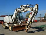 2008 CASE WX145 wheel excavator, front three-quarter view