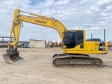 2015 Komatsu PC200 LC-8 crawler excavator, side view