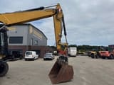 2019 Caterpillar M318F wheel excavator side view