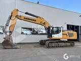 2014 Liebherr R946LC crawler excavator, side profile view