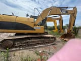 2020 Caterpillar 320D Raupenbagger, Seitenansicht