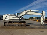 2012 Liebherr R936LC crawler excavator, side view