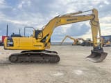 2015 Komatsu PC200 LC-8 crawler excavator, side profile view