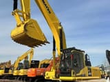 2023 Komatsu PC450 crawler excavator, side view