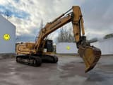 2013 Liebherr R936LC crawler excavator, side view