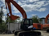 Hitachi ZX200-5G crawler excavator side view