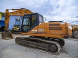 2007 CASE CX210B NLC crawler excavator, side view