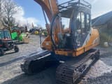 1995 Samsung LC130-2 crawler excavator, front three-quarter view