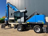 2022 Fuchs MHL320F material handler, side view