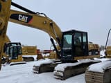 Escavatore cingolato Caterpillar 320D L del 2010 vista laterale