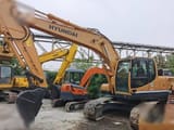 2019 Hyundai R220LC-9S crawler excavator, side view