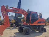 Doosan DH150W-7 wheel excavator, side view