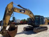 2014 Caterpillar 324ELN crawler excavator, side view