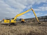 2015 Komatsu PC360LC-10 crawler excavator, side profile view